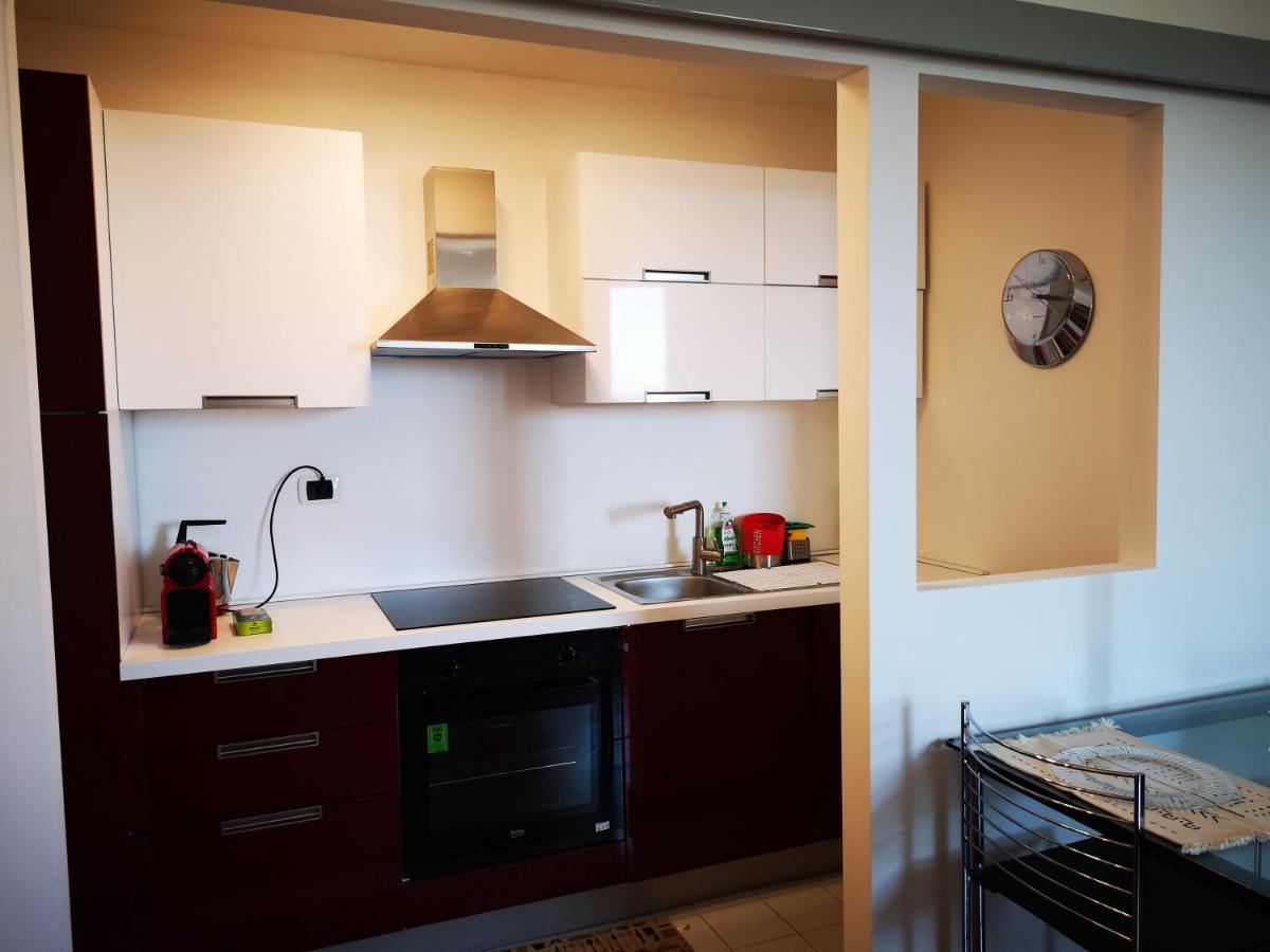 Suite Lambruschini Central With Top City View - Free Covered Parking Genua Exterior foto