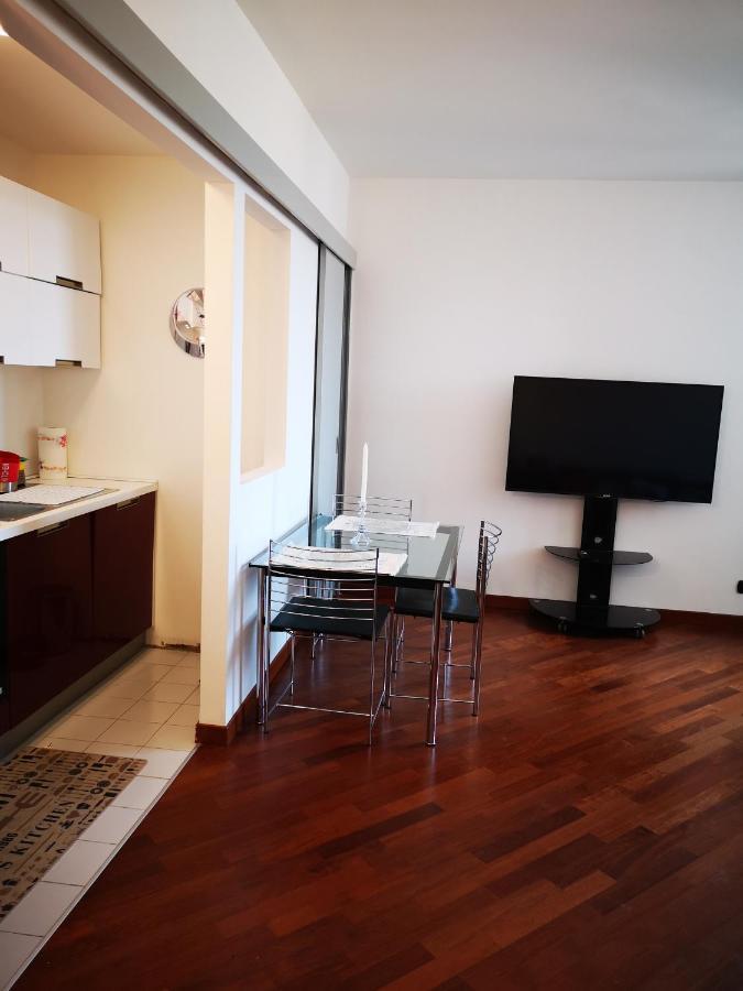 Suite Lambruschini Central With Top City View - Free Covered Parking Genua Exterior foto