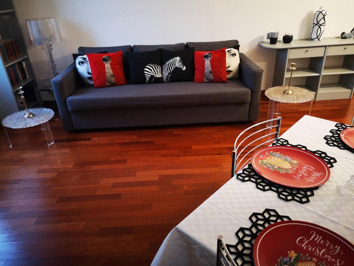 Suite Lambruschini Central With Top City View - Free Covered Parking Genua Exterior foto