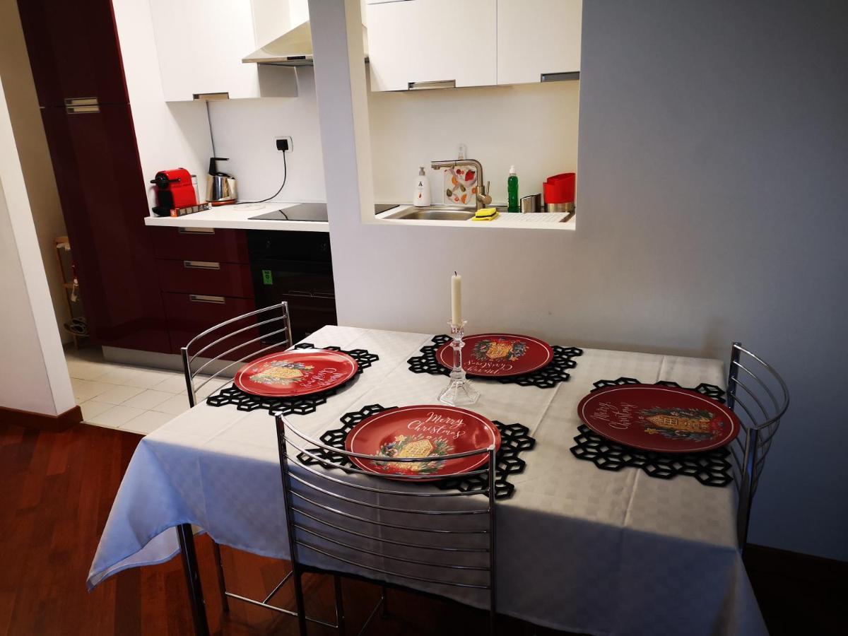 Suite Lambruschini Central With Top City View - Free Covered Parking Genua Exterior foto