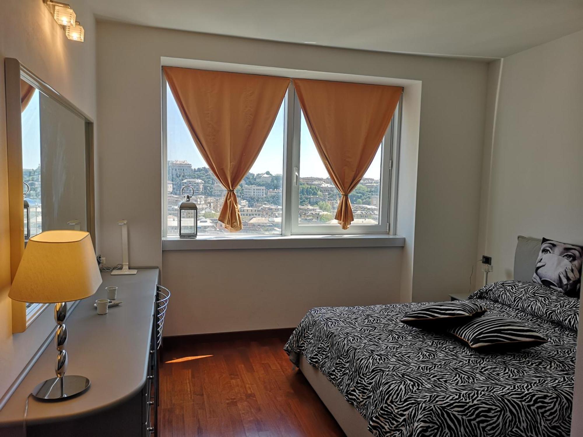 Suite Lambruschini Central With Top City View - Free Covered Parking Genua Exterior foto